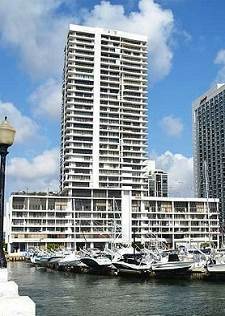 The Venetia Condos For Sale And Rent In Arts & Entertainment District 