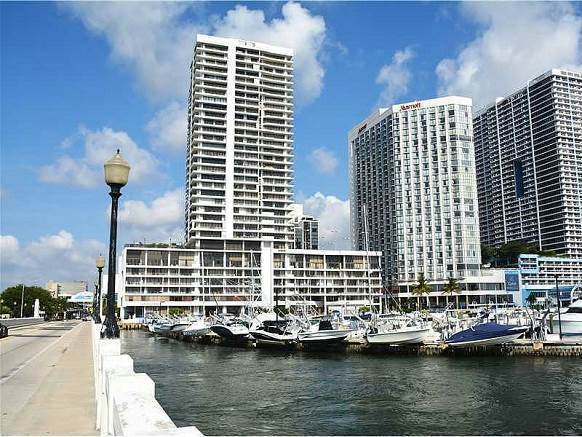 The Venetia Condos for Sale and Rent in Arts & Entertainment District ...