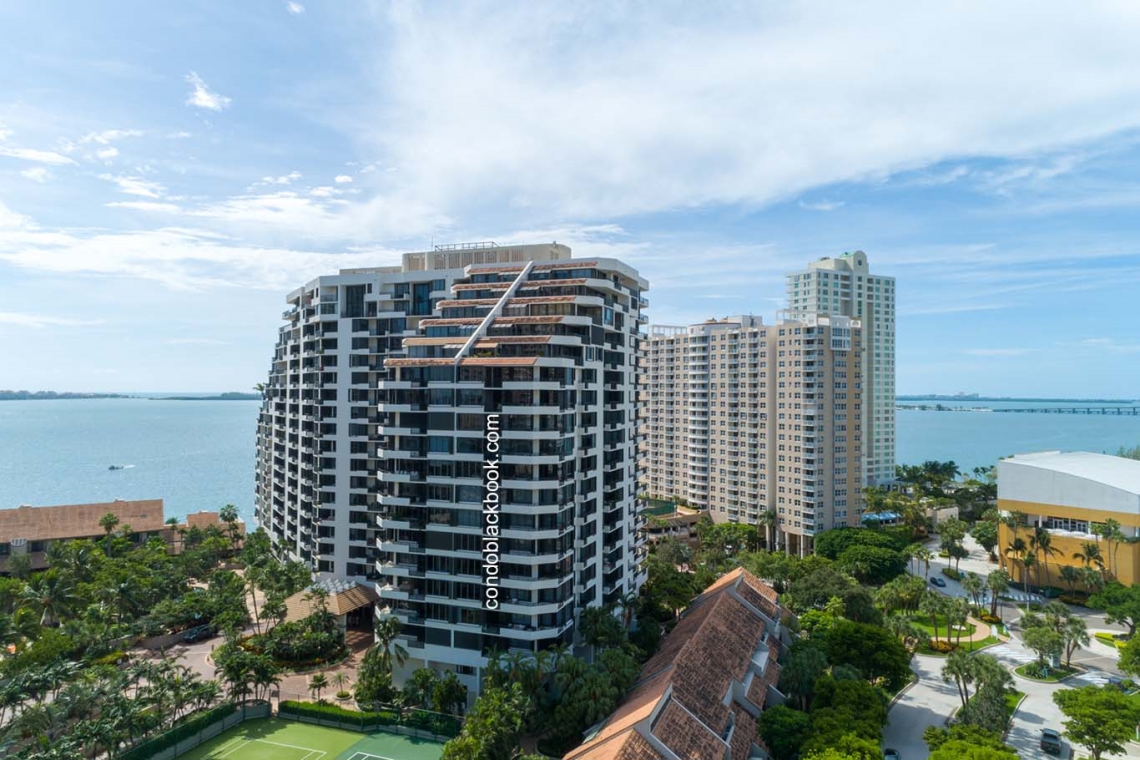 Rentals In Brickell Key