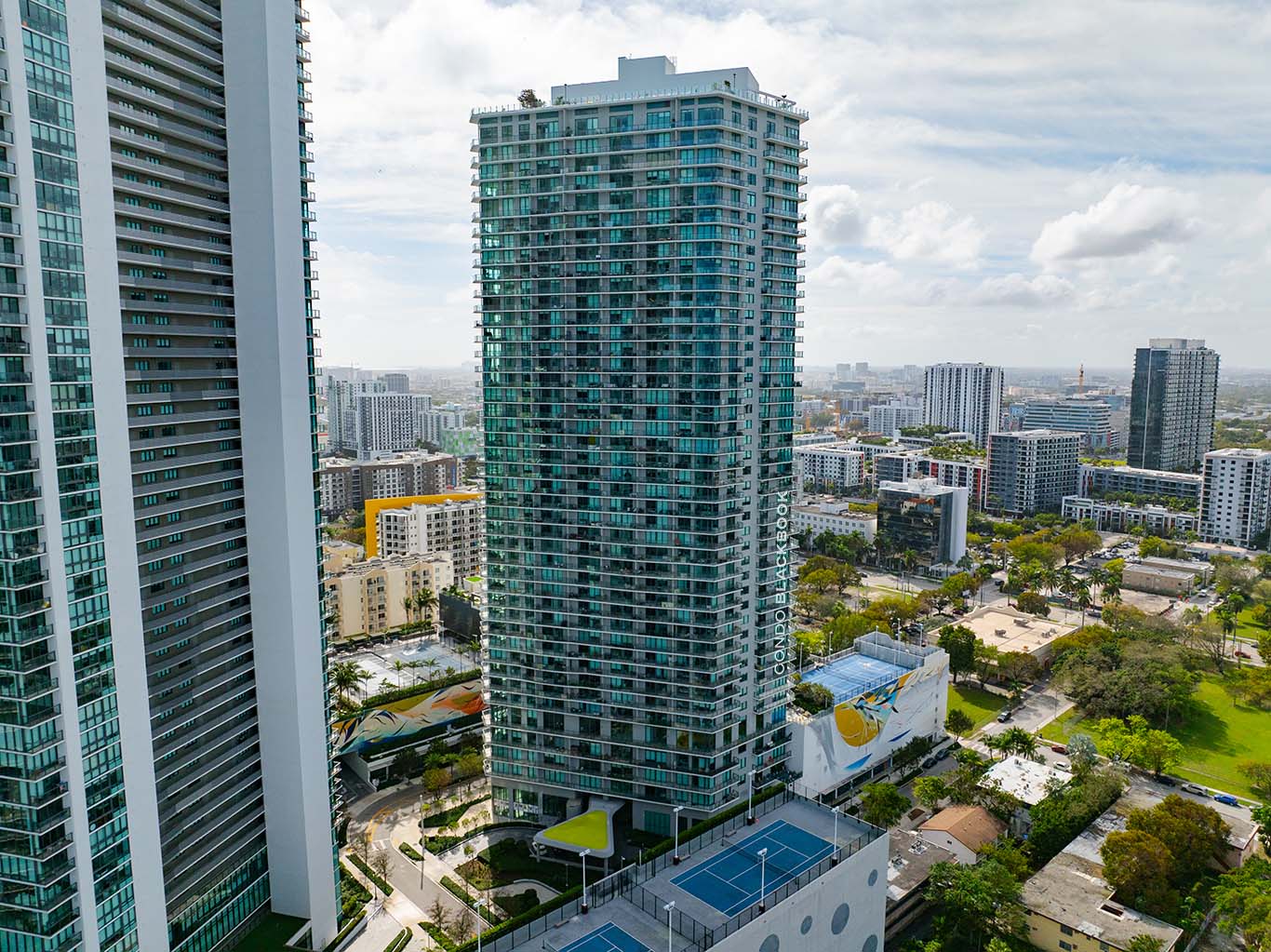 Paraiso Bayviews Condos for Sale and Rent in Edgewater - Miami ...